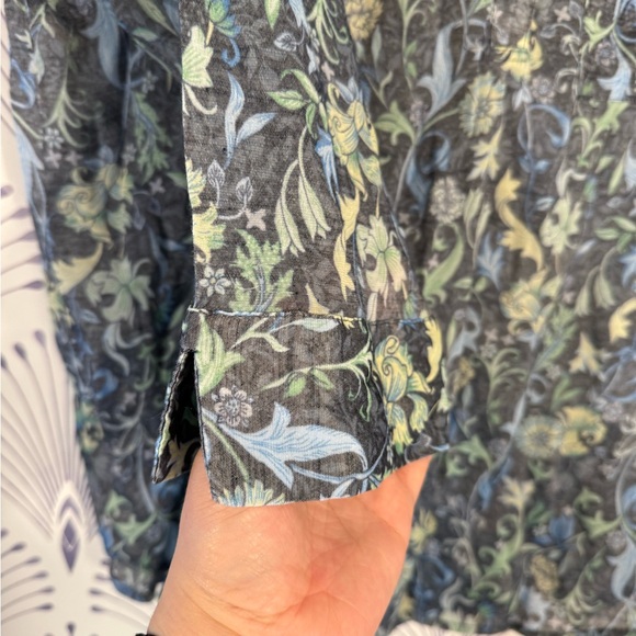 CJ Banks Floral V-Neck Blouse - Blue and Green plus size 1X Womens - Picture 3 of 6